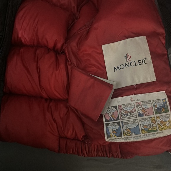 Navy Baby Moncler with red inside 9-12 months 76cm Authentic - Picture 5 of 5